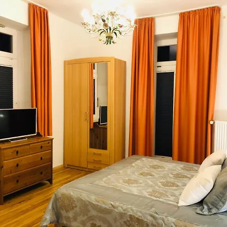 Apartament Golden Gapa Family 29 *